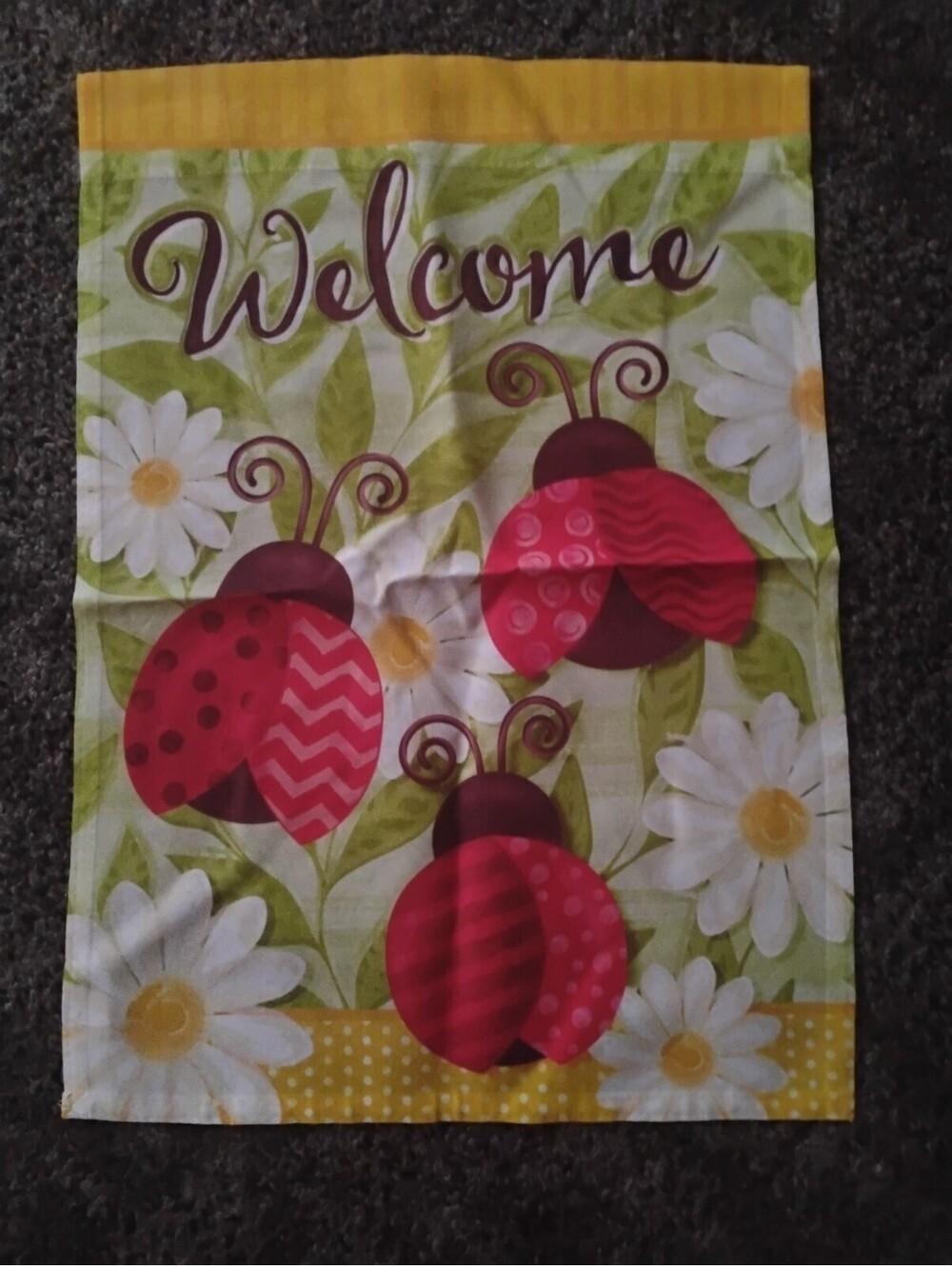 Welcome Ladybug Outdoor Garden Flag with Daisies
